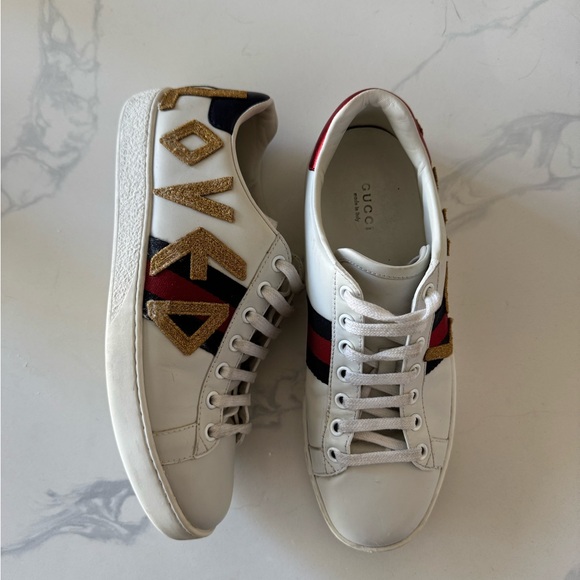 LOVED AUTHENTIC GUCCI SNEAKER, slightly worn, SIZE: 7W - Picture 1 of 7